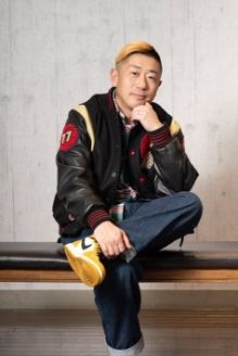 Narration: Takuichiro Kobayashi